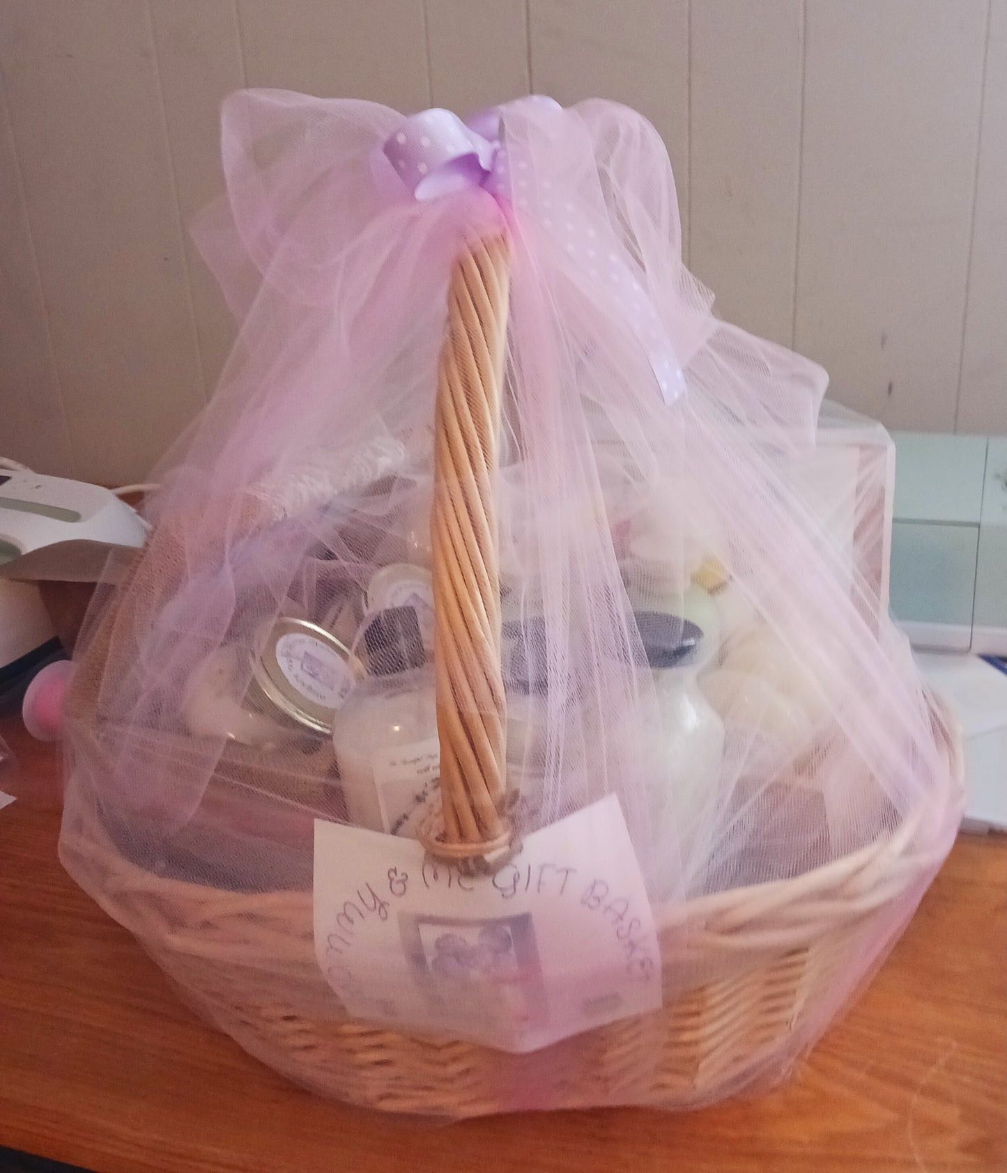 Personalized Mommy & Me Gift Basket (Having a Girl)